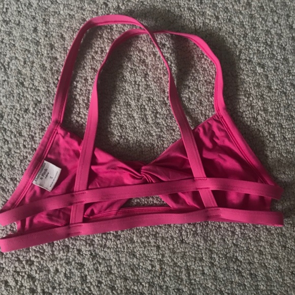 pink cage back twist front bikini top - Picture 2 of 4